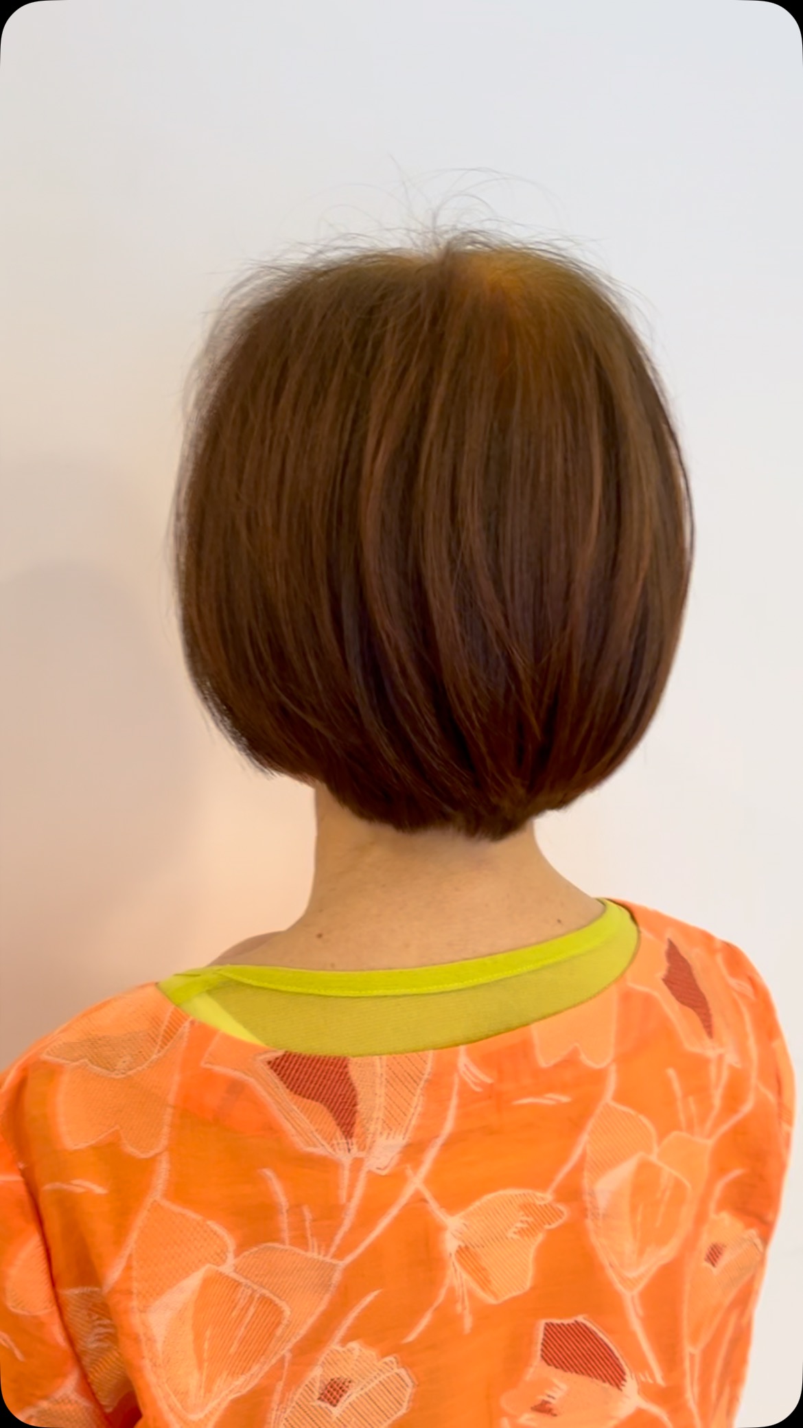 こんにちは皆さま当サロンは、特別な美しさと癒しを提供する美容
